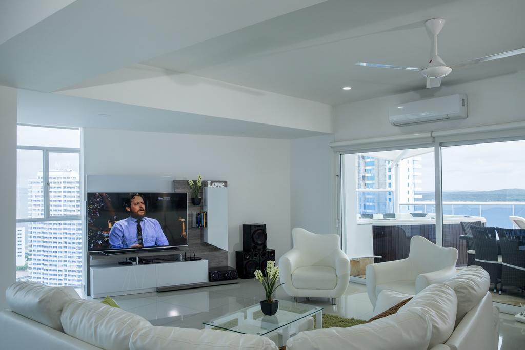 Ocean View Spacious Penthouses With Big Terraces And Over 318 Square Meters Cartagena المظهر الخارجي الصورة
